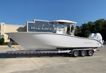 2025 Cape Horn 31T White Boat